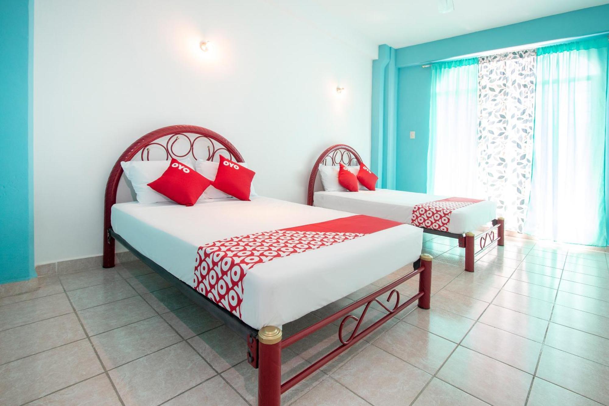 Oyo Hotel Estacion,Jose Cardel,Parque Central Revolucion Exterior photo